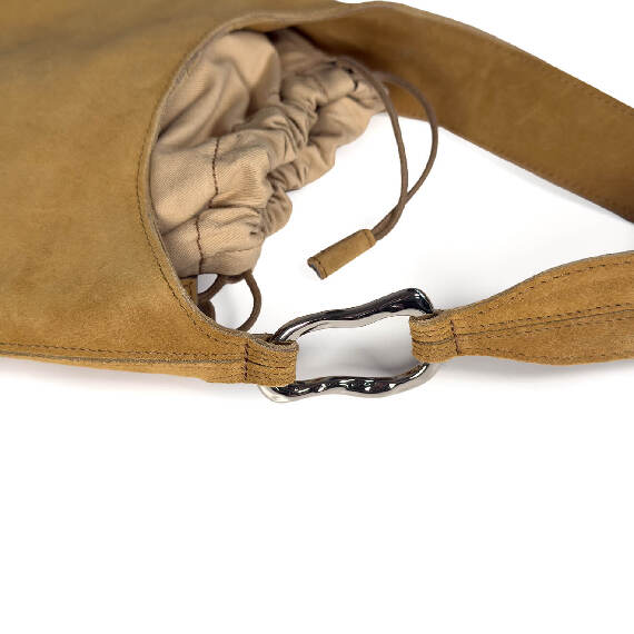 Anita small<br>Bucket bag beige