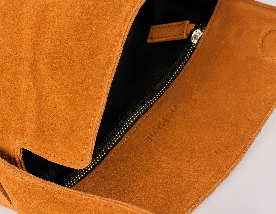 Virginia Suede baguette bag tobacco Vic Matie