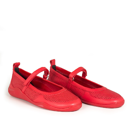 G32_Ondina Ballerina low top in pelle di vitello traforata rossa