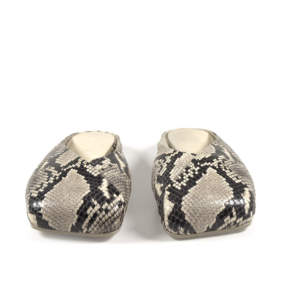 G34_Square closed<br>Slipper ice