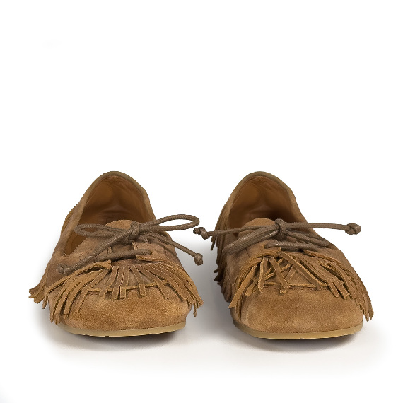 K02_Moka<br>Loafer with fringes tan