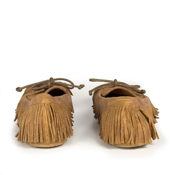 K02_Moka<br>Loafer with fringes tan