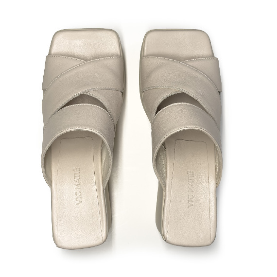 K10_Block_Sandalo Zeppa con fasce osso