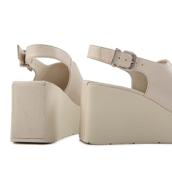 K10_Block<br>Wedge sandal bone