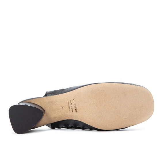 K14_Drop<br>Perforated slingback black