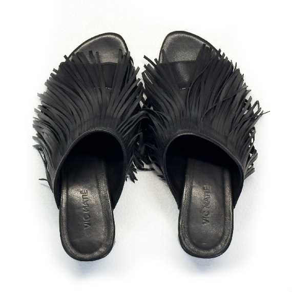 K16_Drop_Mule nera in morbida nappa