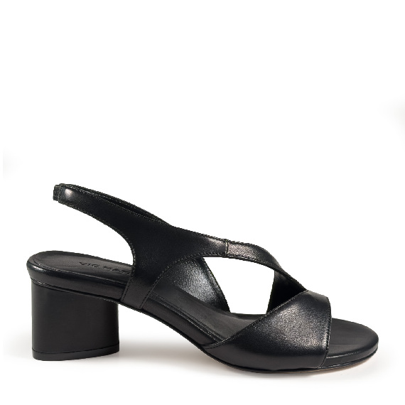 K16_Drop_Sandalo in nappa nera