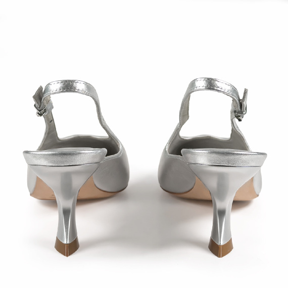 K18_Apostrophe<br>Chanel slingback silver