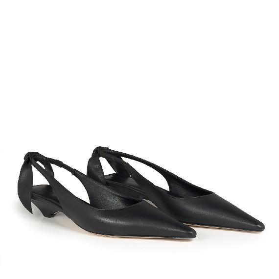 K20_Kitty_Chanel nera con fiocco