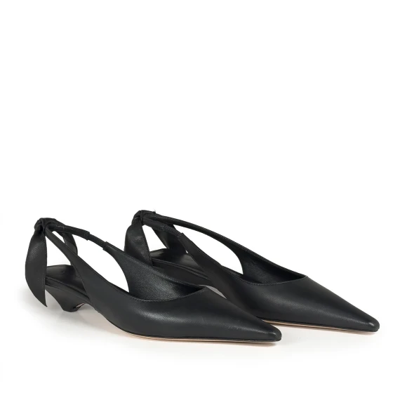 K20_Kitty<br>Chanel slingback black with bow
