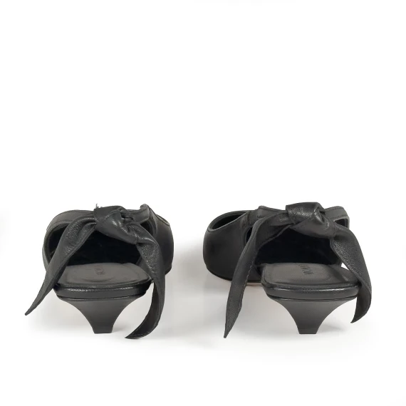 K20_Kitty<br>Chanel slingback black with bow