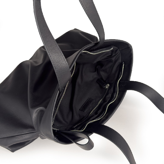 AdrianaShopping bag black Vic Matie