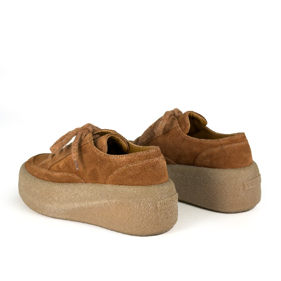 F04 Creepy_ Scarpa  allacciato tabacco