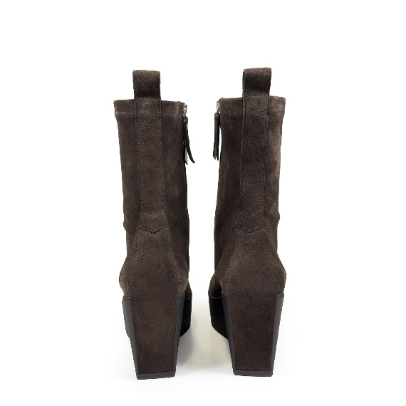 L02_Berlin_Ankle boot testa di moro Vic Matie