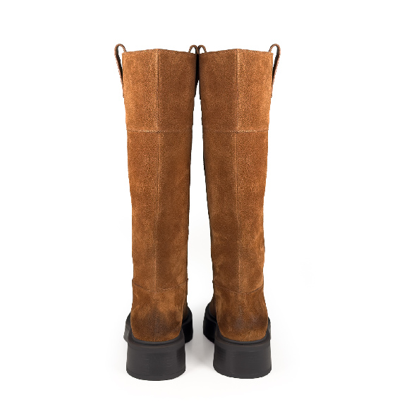 L08_London_Suede tube boots tobacco Vic Matie