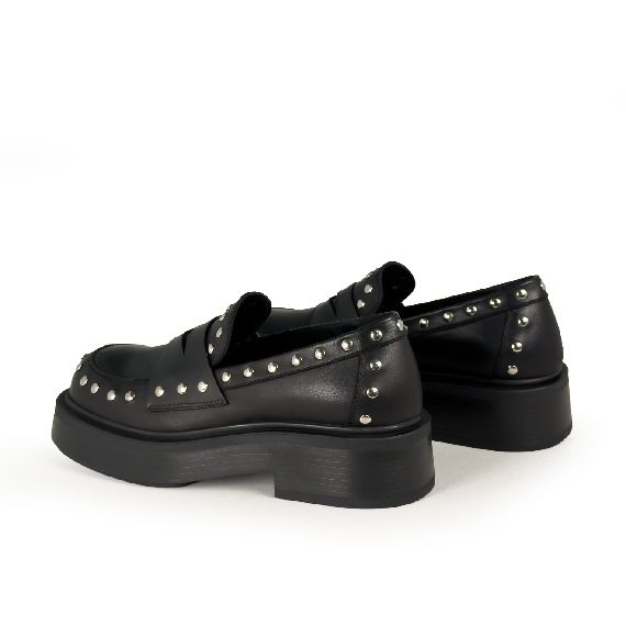 L08_London_Loafers black Vic Matie