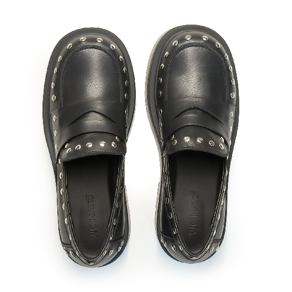 L08_London_Loafers black Vic Matie