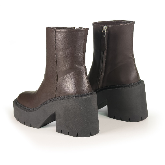 L10_Bobby_Ankle Boot dark brown Vic Matie