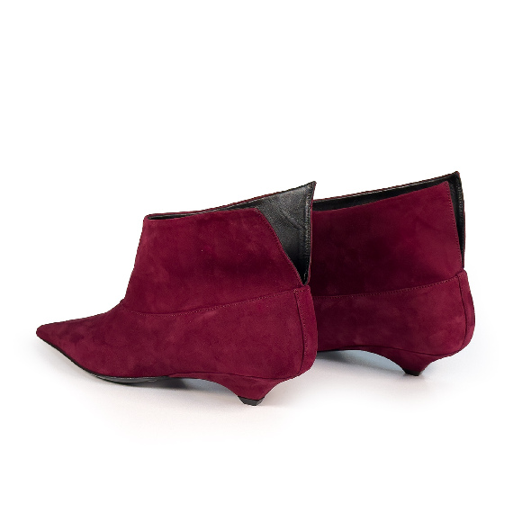 K20_Kitty_Ankle boot in wine