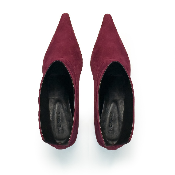 K20_Kitty_Ankle boot in wine