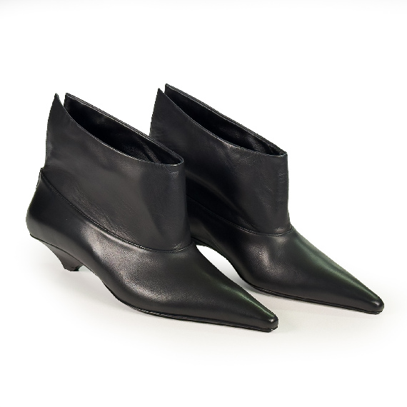 K20_Kitty_Ankle boot in pelle di vitello nera
