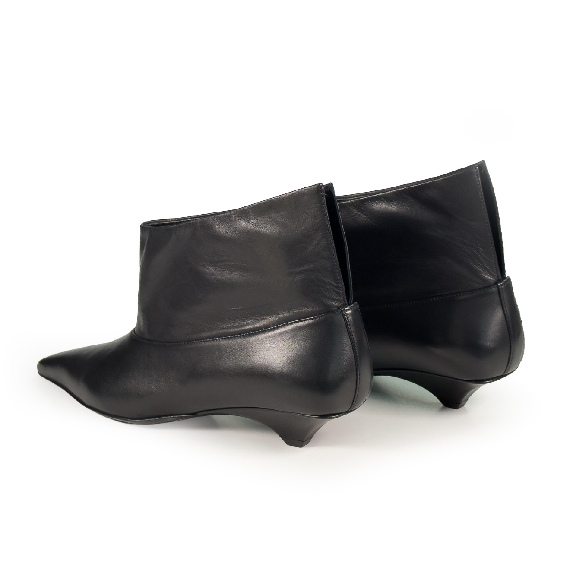 K20_Kitty_Ankle boot in pelle di vitello nera