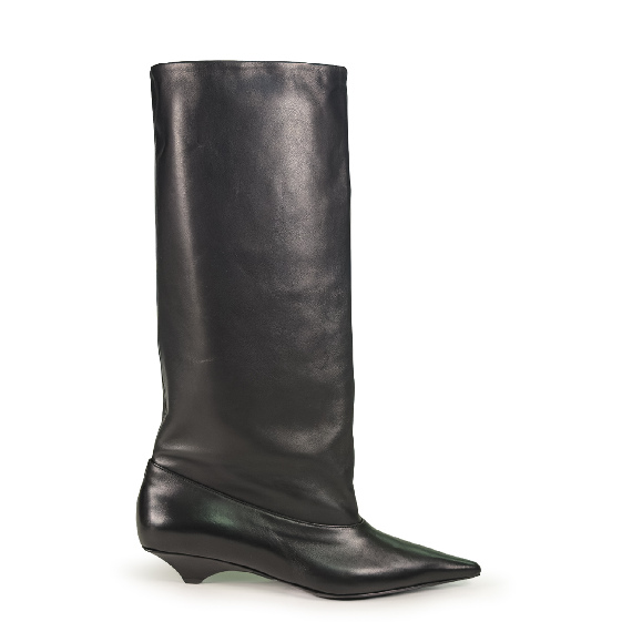 K20_Kitty_SSelene Tube Boot in pelle nera Vic Matie