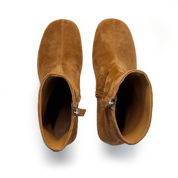 L42_Edge_Elegant suede Ankle Boot tobacco