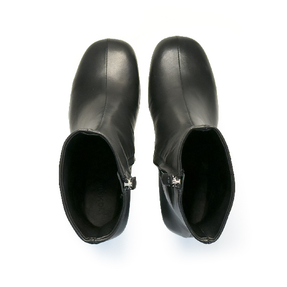 L42_Edge_Ankle boot in pelle nera
