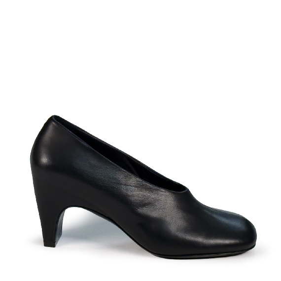 L42_Edge_Décolleté in pelle nera