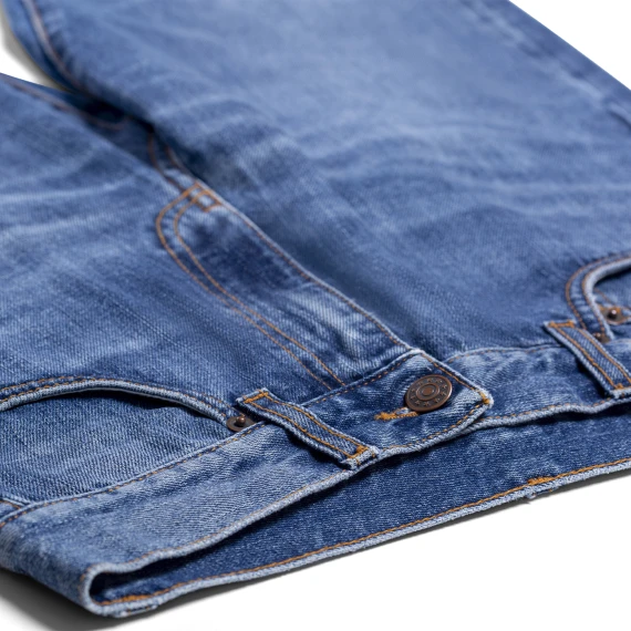Wyatt Virginia Women's Vintage Medium Light Wash Jeans Wyatt