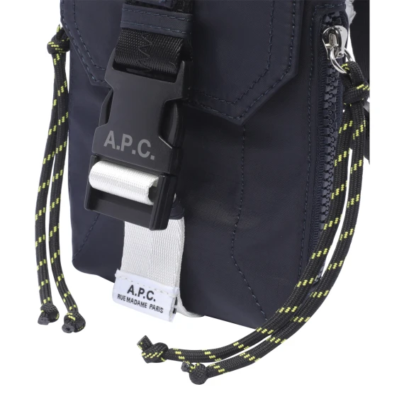 crossbody pouch trek