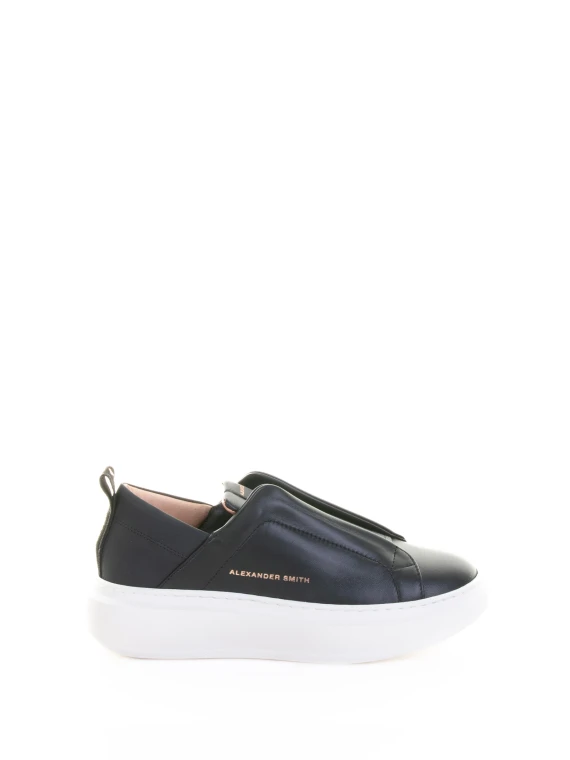 Sneaker Wembley slip on nera