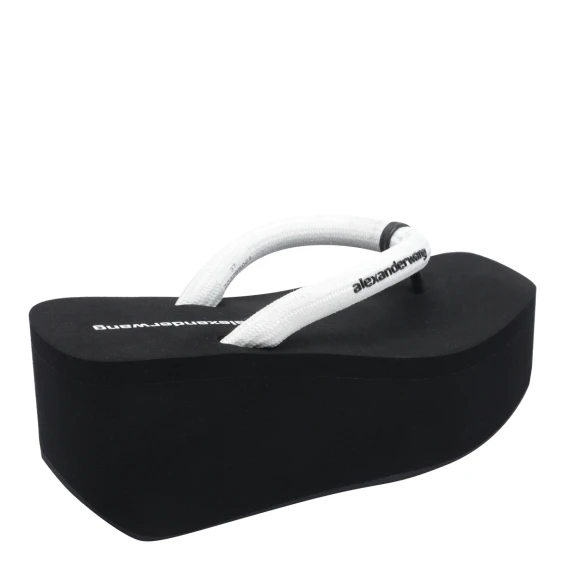 Sandali White