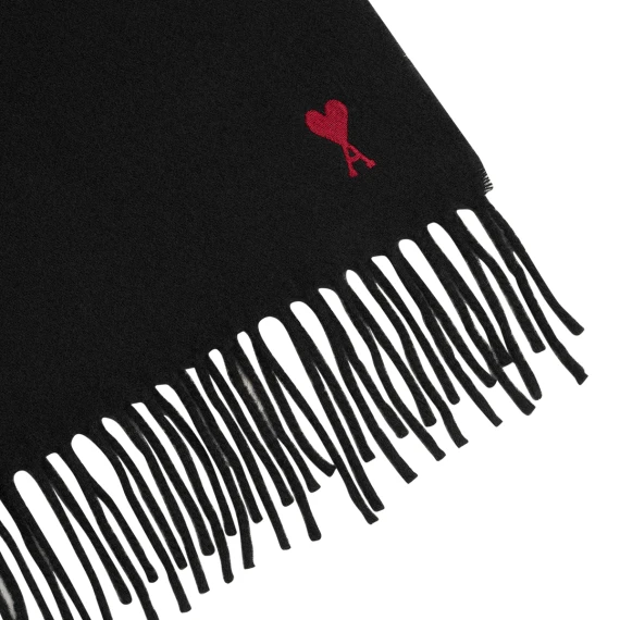 quota -red ami de coeur scarf