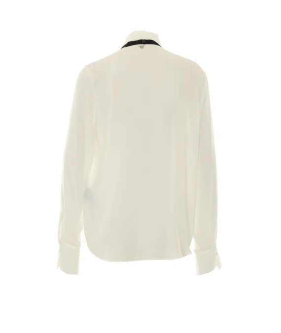 Camicia bianca