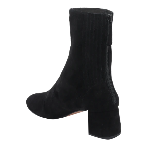 Boots Black