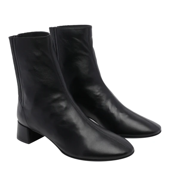 Boots Black