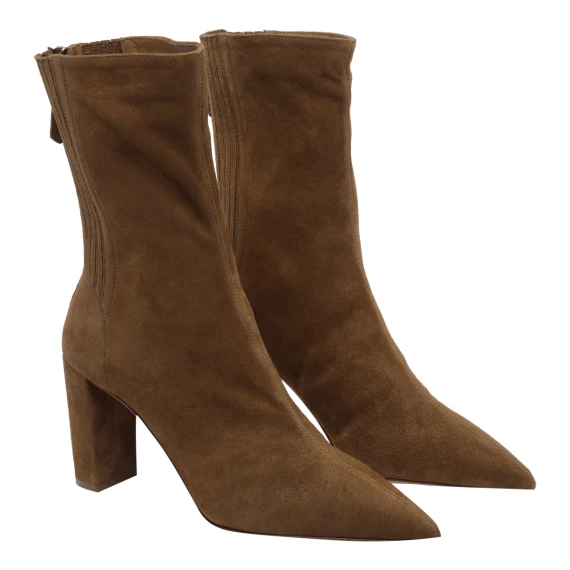 Brown Saint Honoré ankle boots Aquazzura