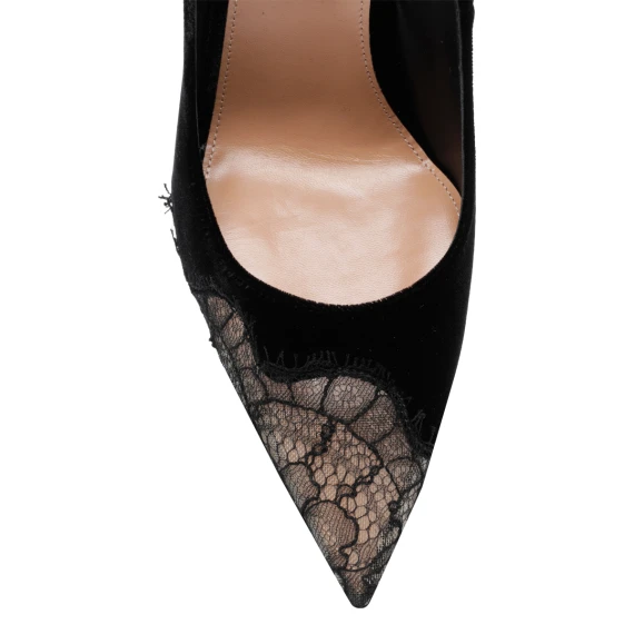 Black Velvet Meadow Pumps Aquazzura