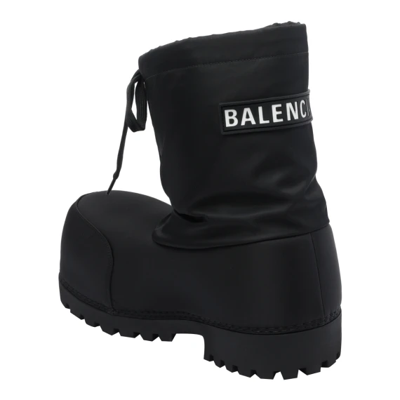 Stivali neri Balenciaga