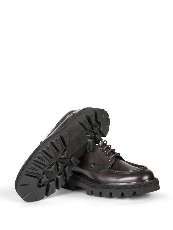 Derby in pelle con suola track