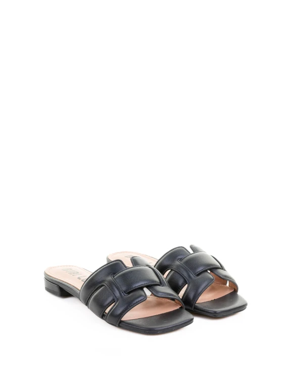 Ciabatta flat nera in pelle