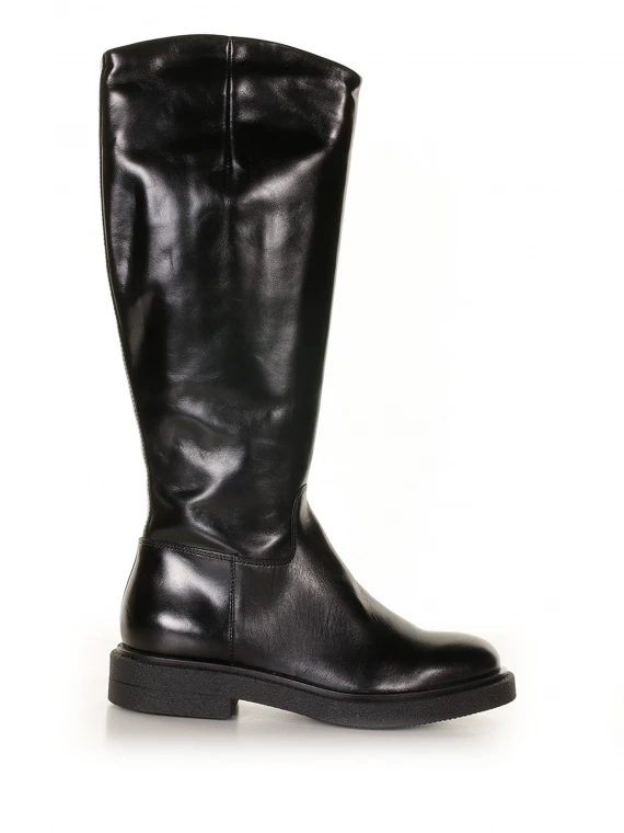 Brook boot in matte leather