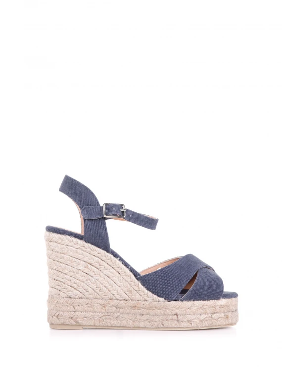 Open Blaudell wedge with strap