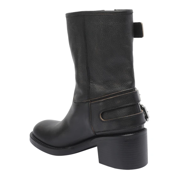 Boots Black