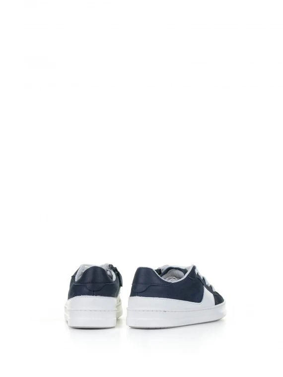 Sneaker blu in pelle