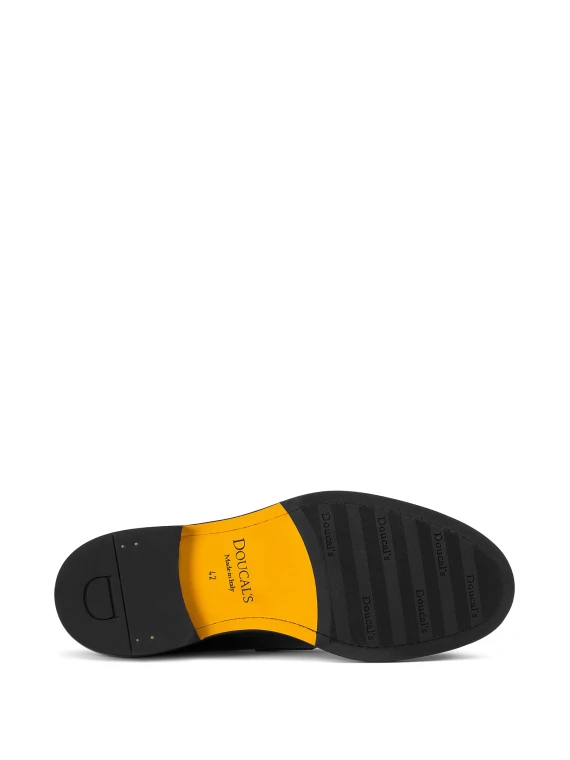 Doucal's Sandals Black