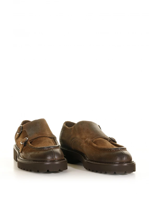 Suede loafer with buckles