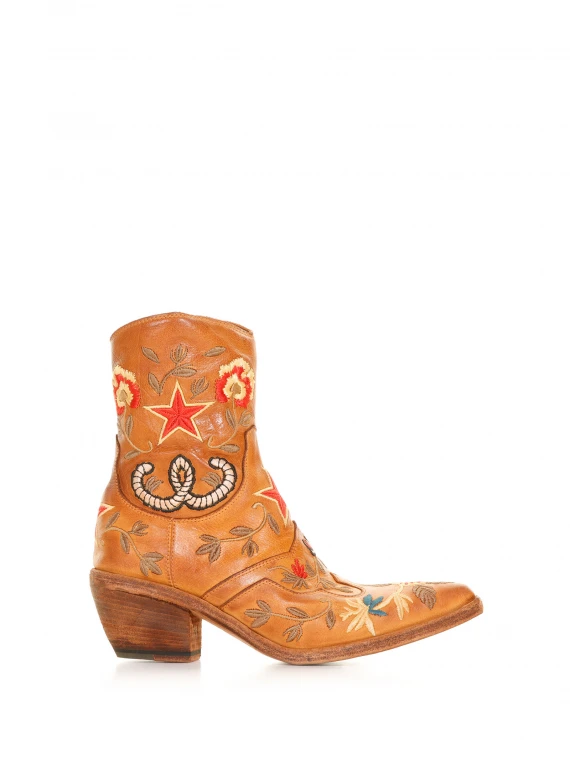 Texan model ankle boot with embroidery